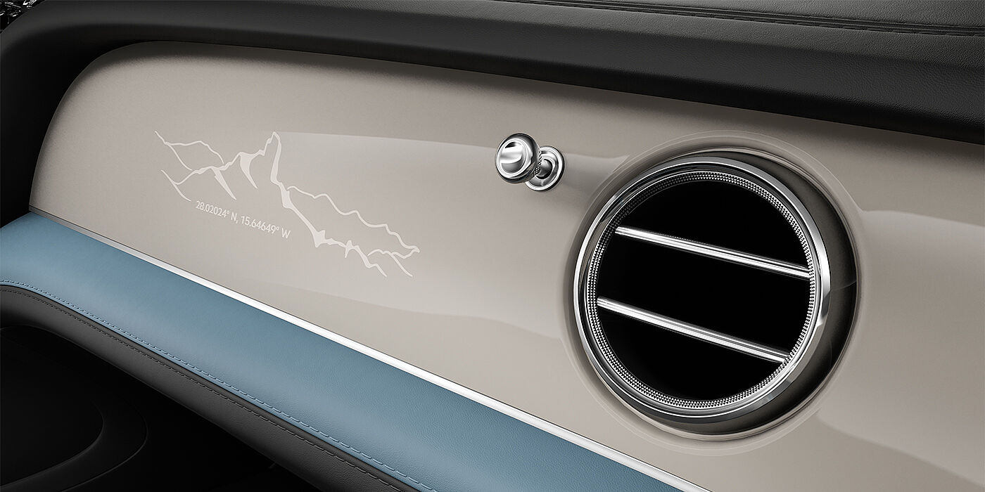 Thomas Exclusive Cars GmbH Bentley Bentayga Artenara Edition SUV Piano Linen veneer with Artenara detail and Linen and Beluga Black hides with Light Blue accents