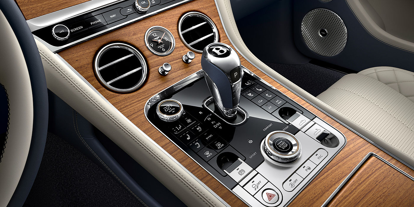 Thomas Exclusive Cars GmbH Bentley Continental GTC Azure convertible front interior console detail