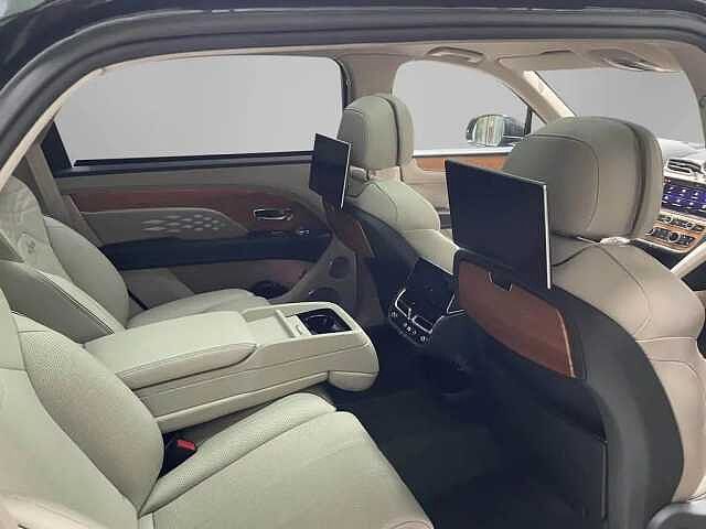 13:Bentley Bentayga EWB Azure First Edition V8, SUV, Midnight Emerald, Thomas Exclusive Cars GmbH