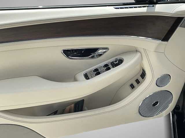 11:Bentley Continental GT Convertible Black Edition V8 Hybrid, Cabrio, Damson, Thomas Exclusive Cars GmbH