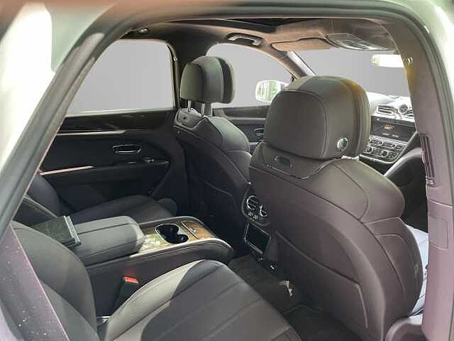 19:Bentley Bentayga V8, SUV, Glacier White, Thomas Exclusive Cars GmbH