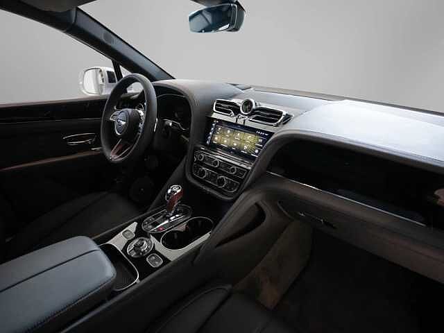 1:Bentley Bentayga EWB V8, SUV, Ice, Thomas Exclusive Cars GmbH