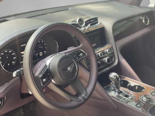 11:Bentley Bentayga V8, SUV, Glacier White, Thomas Exclusive Cars GmbH