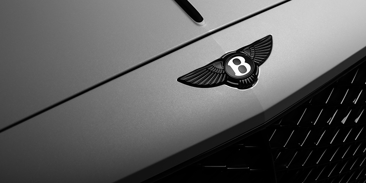 Thomas Exclusive Cars GmbH Bentley Flying Spur Black Edition sedan bonnet with black Bentley Wings emblem